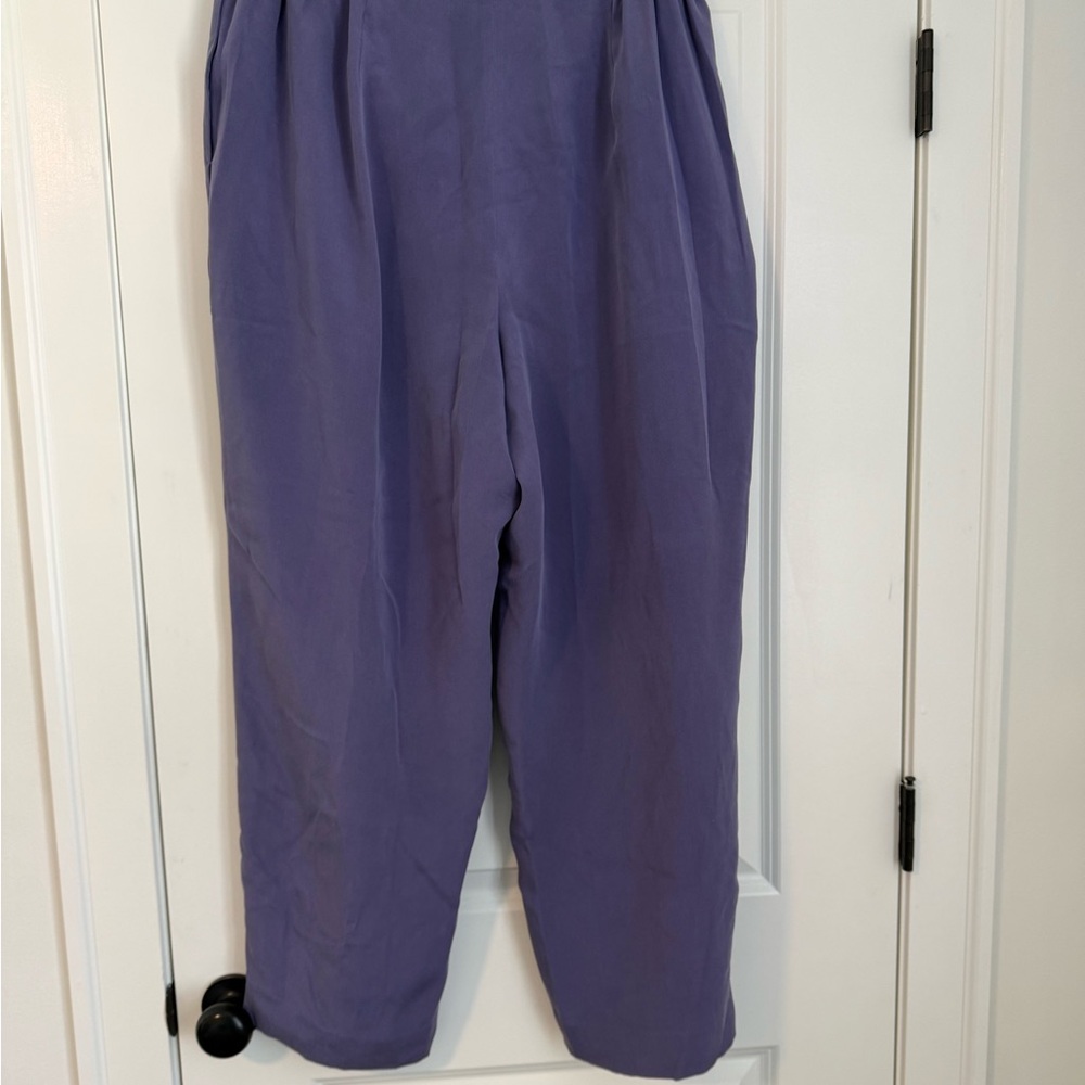 Travis Ayer’s Women Suit - Picture 8 of 8